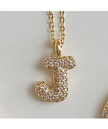 ELYONA（エリオーナー）の「ELA 38 Pave Initial Necklace（ネックレス）」