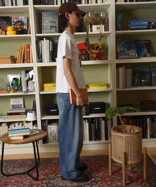 FFEIN(フェイン)の「【FFEIN(フェイン)】シューズグラフィックショート丈Tシャツ / Tシャツ クルーネック 半袖 プリント 革靴【短丈】(Tシャツ/カットソー・メンズ・ブラック/ネイビー/ホワイト・MEDIUM/SMALL/LARGE)」の13枚目の写真