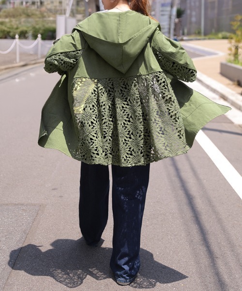 HUG.U（ハグユー）の「「 涼しく UVカット 」レース切り替えパーカー 接触冷感 / 吸水速乾（パーカー・レディース・ブラック/ネイビー/ホワイト/ライトブルー/ライトグレー/モスグリーン/ダークグレー・FREE）」の15枚目の写真