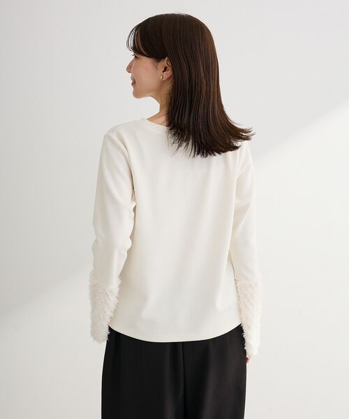 Green Parks(グリーンパークス)の「袖フェザードッキングプルオーバー(Tシャツ/カットソー・レディース・ホワイト系その他2/ブラック・FREE)」の10枚目の写真
