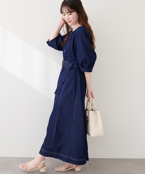 natural couture(ナチュラルクチュール)の「ストレッチデニムベルト付きワンピース(ワンピース・レディース・ブルー/サックスブルー・FREE)」の21枚目の写真