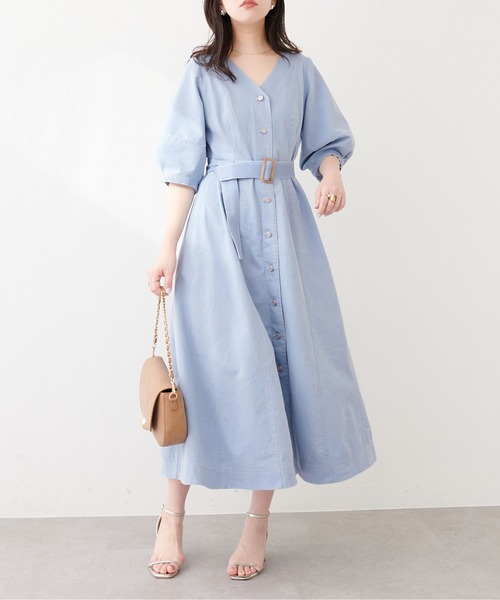 natural couture(ナチュラルクチュール)の「ストレッチデニムベルト付きワンピース(ワンピース・レディース・ブルー/サックスブルー・FREE)」の12枚目の写真