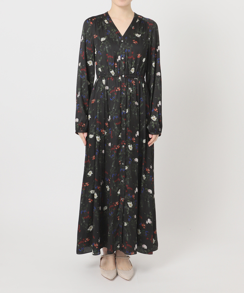 Noble（ノーブル）の「フラワープリントVネックロングワンピース（ワンピース・レディース・ブラック・FREE）」の11枚目の写真