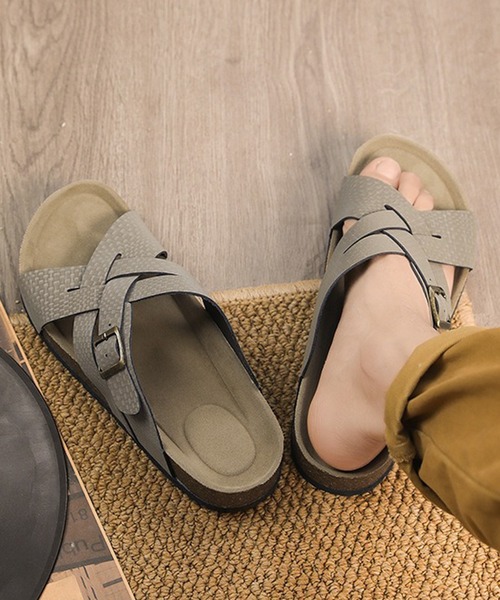 WESTBOY（ウエストボーイ）の「クロスベルトサンダル バックル付き フラット ビーチサンダル WO26S4SD07（サンダル・メンズ・グリーン/ブラック・42/45/44/43）」の5枚目の写真