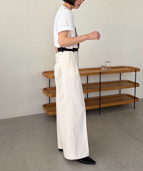 CAPRICIEUX LE'MAGE(カプリシューレマージュ)の「〈C.L〉バイカラーウエストパンツ(その他パンツ・レディース・ホワイト/ブラック/ベージュ・38/36)」の7枚目の写真