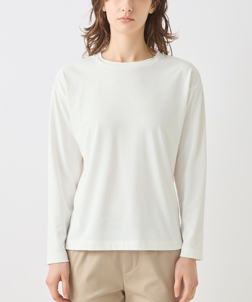 GUNZE(グンゼ)の「KIREILABO/キレイラボ ロングスリーブTシャツ クイックドライ&UVカット(Tシャツ/カットソー・レディース・ブラック/オリーブ/オフホワイト/ライトブルー・LARGE/MEDIUM/X-LARGE)」の9枚目の写真