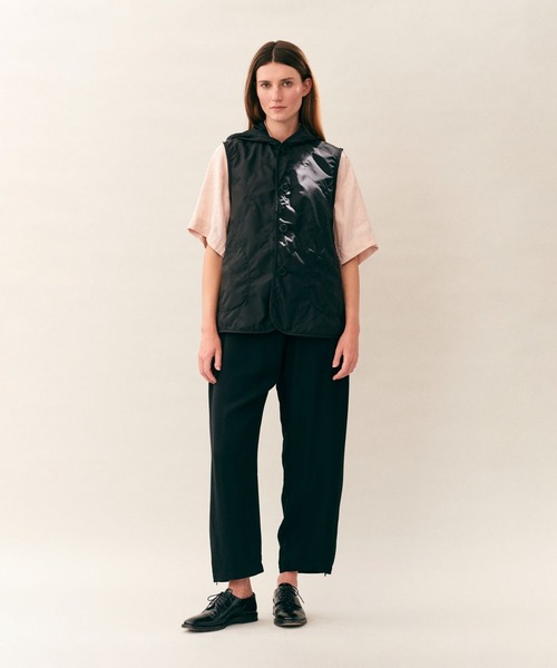 LAVENHAM（ラベンハム）の「Unwadded Barton Womens / アンワディッド バートン ウィメンズ（ベスト・レディース・ダークブラック/ベージュ系その他5・8/10/12）」の13枚目の写真