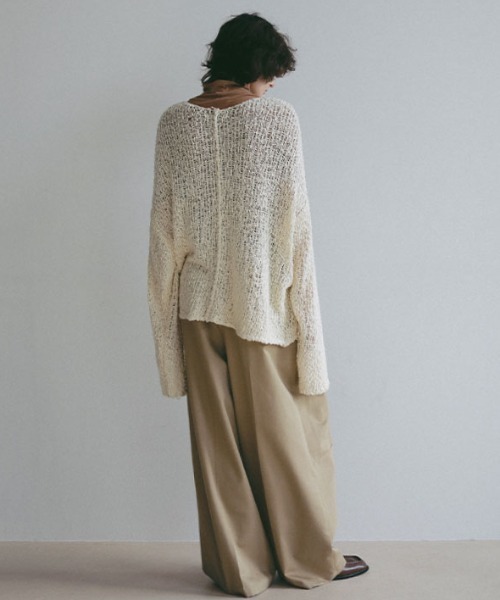 ETRE TOKYO(エトレトウキョウ)の「スラブヤーンローゲージニットプルオーバー(ニット/セーター・レディース・クリーム/ピンク/ネイビー・FREE)」の6枚目の写真