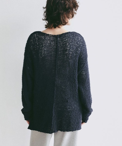 ETRE TOKYO(エトレトウキョウ)の「スラブヤーンローゲージニットプルオーバー(ニット/セーター・レディース・クリーム/ピンク/ネイビー・FREE)」の10枚目の写真