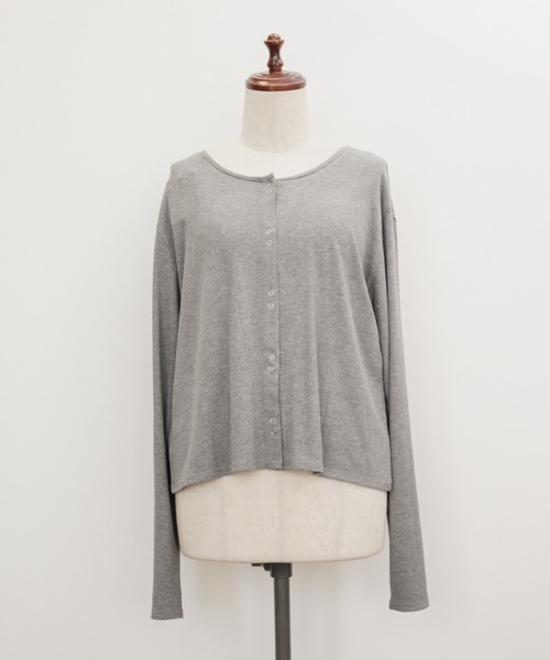 CLETTE（クレット）の「CLETTEオリジナルスナップボタン2WAYカットソー（Tシャツ/カットソー・レディース・ブラック/オフホワイト/グレー・LL/3L/4L）」の16枚目の写真