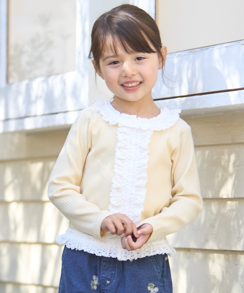 petit main(プティマイン)の「【リンク】レースフリルテレコ長袖Tシャツ(Tシャツ/カットソー・キッズ・オフホワイト/イエロー/トップグレー/ブラック・130cm/120cm/100cm/110cm/90cm/80cm)」の1枚目の写真