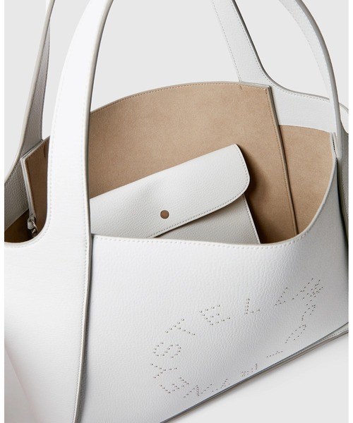 STELLA McCARTNEY(ステラマッカートニー)の「Logo Large Studded Tote Bag / ロゴ ラージ スタッズ トートバッグ(トートバッグ・レディース・グレー系その他・ONE SIZE)」の4枚目の写真