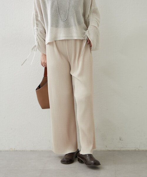 Remind me and forever（リマインドミーアンドフォーエバー）の「らくちんイージープリーツパンツ（その他パンツ・レディース・アイボリー/ブラック・FREE）」の2枚目の写真