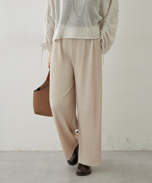 Remind me and forever（リマインドミーアンドフォーエバー）の「らくちんイージープリーツパンツ（その他パンツ・レディース・アイボリー/ブラック・FREE）」の3枚目の写真