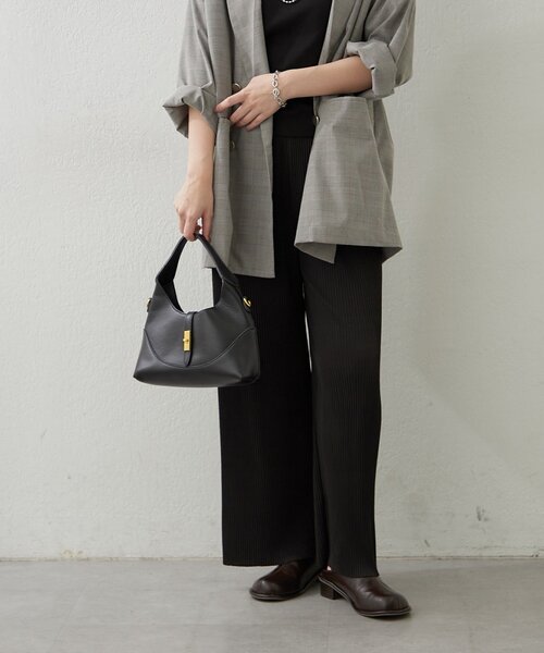 Remind me and forever（リマインドミーアンドフォーエバー）の「らくちんイージープリーツパンツ（その他パンツ・レディース・アイボリー/ブラック・FREE）」の15枚目の写真