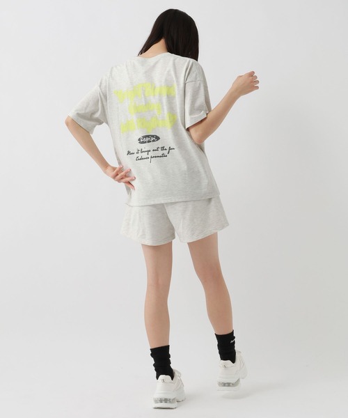 repipi armario(レピピ アルマリオ)の「BACKスプレーSETUP(セットアップ・キッズ・ブラック/オフホワイト/グレー・SMALL/MEDIUM/LARGE)」の11枚目の写真