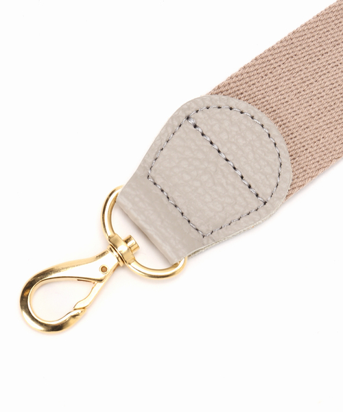 IENA（イエナ）の「《WEB限定》YOUNG&OLSEN SHOULDER STRAP ストラップ YO2601-GD012（その他小物・レディース・ブラック/ベージュ・FREE）」の14枚目の写真