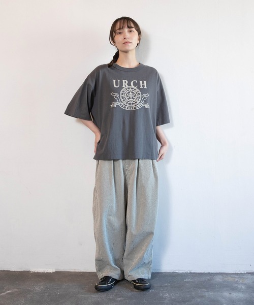 URCH RNA（アーチ アールエヌエー）の「M2604 マエニムカッテススムプリント半T（Tシャツ/カットソー・レディース・グレー/オリーブ/アイボリー・FREE）」の13枚目の写真