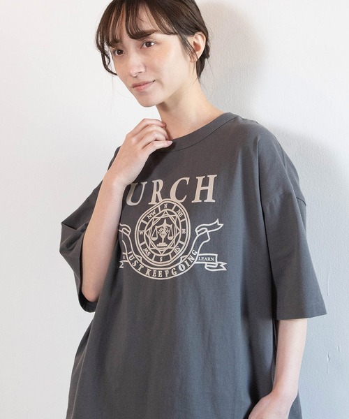 URCH RNA（アーチ アールエヌエー）の「M2604 マエニムカッテススムプリント半T（Tシャツ/カットソー・レディース・グレー/オリーブ/アイボリー・FREE）」の4枚目の写真