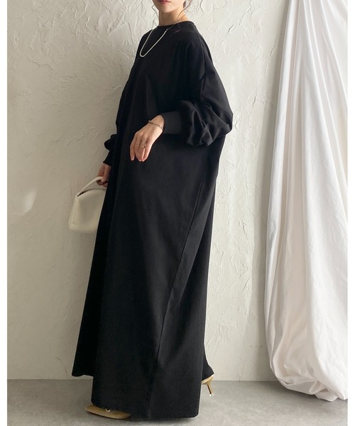 She's Closet(シーズクローゼット)の「長袖 オーバーサイズ ドルマンスリーブ ボリューム ロングTシャツワンピース(ワンピース・レディース・アイボリー/ブラック/杢グレー・FREE)」の6枚目の写真