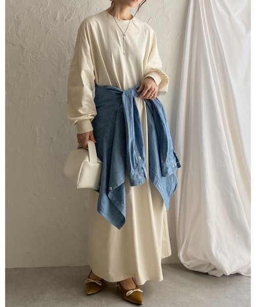 She's Closet(シーズクローゼット)の「長袖 オーバーサイズ ドルマンスリーブ ボリューム ロングTシャツワンピース(ワンピース・レディース・アイボリー/ブラック/杢グレー・FREE)」の22枚目の写真