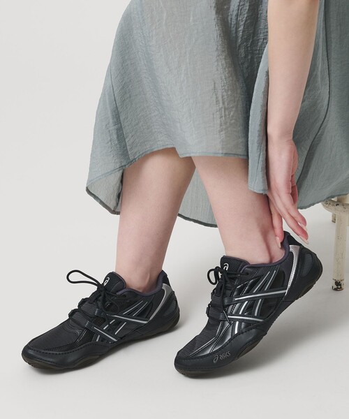 ASICS(アシックス)の「<asics>HYPERSYNC スニーカー(スニーカー・レディース・ブラック/ホワイト・24cm/25cm/24.5cm/23.5cm)」の5枚目の写真