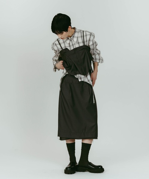 Knuth Marf(クヌースマーフ)の「Knuth Marf/クヌースマーフ cut layered mid length skirt(スカート・レディース・チャコールグレー/ブラック・SMALL/X-SMALL)」の7枚目の写真
