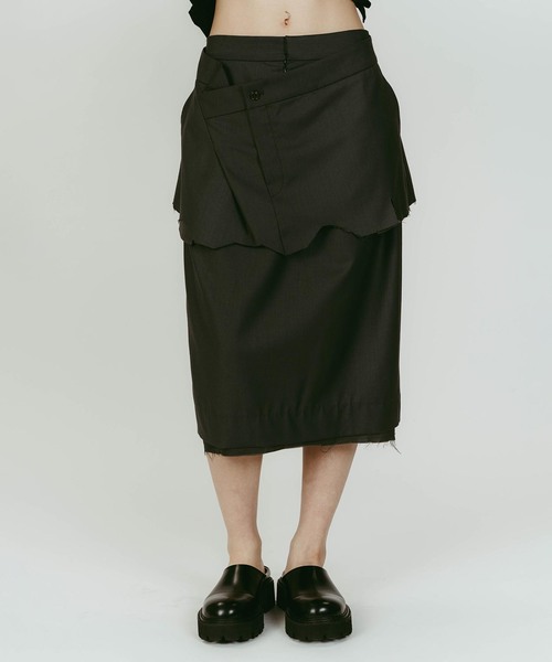Knuth Marf(クヌースマーフ)の「Knuth Marf/クヌースマーフ cut layered mid length skirt(スカート・レディース・チャコールグレー/ブラック・SMALL/X-SMALL)」の11枚目の写真