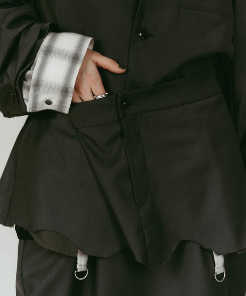 Knuth Marf(クヌースマーフ)の「Knuth Marf/クヌースマーフ cut layered mid length skirt(スカート・レディース・チャコールグレー/ブラック・SMALL/X-SMALL)」の19枚目の写真