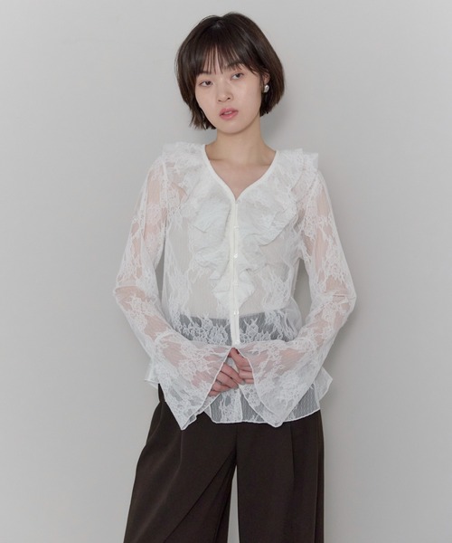 leimn(レイムン)の「Vネックレースラッフルブラウス(シャツ/ブラウス・レディース・ホワイト・FREE)」の1枚目の写真