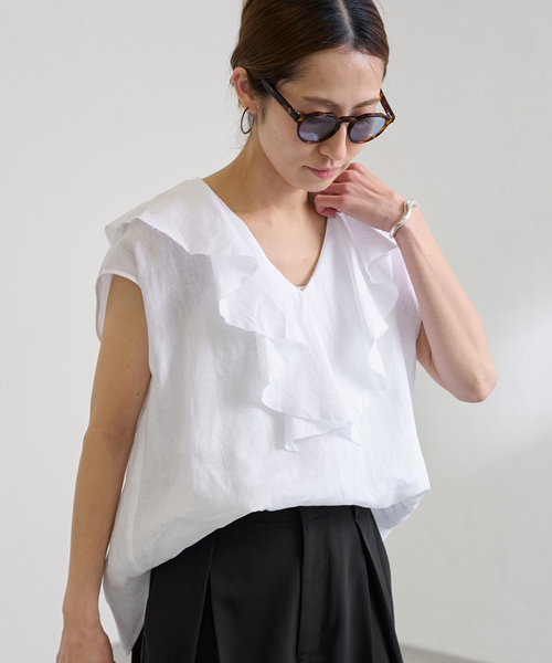 FRAMeWORK（フレームワーク）の「≪WEB限定 / 追加≫フレンチリネンフリルプルオーバー（シャツ/ブラウス・レディース・ブラック/ホワイト・FREE）」の2枚目の写真