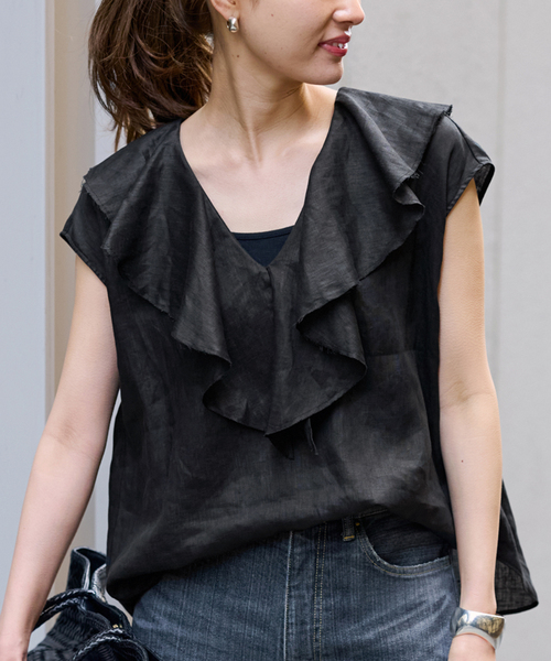 FRAMeWORK（フレームワーク）の「≪WEB限定 / 追加≫フレンチリネンフリルプルオーバー（シャツ/ブラウス・レディース・ブラック/ホワイト・FREE）」の7枚目の写真