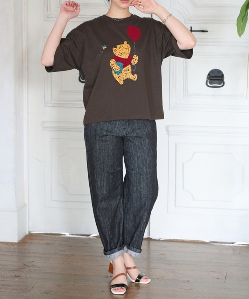 Disney（ディズニー）の「＜Ｄｉｓｎｅｙ＞【プー】綿混素材ゆるっとＴシャツ（Tシャツ/カットソー・レディース・ブラウン系・MEDIUM/XX-LARGE/LARGE/X-LARGE）」の3枚目の写真