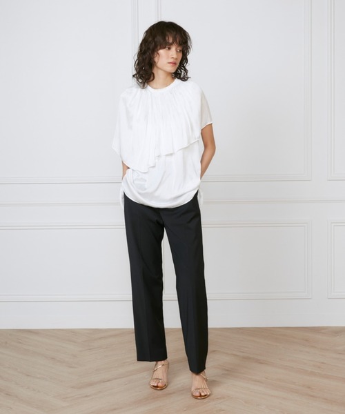 INED(イネド)の「サテンヴィンテージ ケープカラーブラウス《la veille by SUPERIOR CLOSET》(シャツ/ブラウス・レディース・ブラック/オフホワイト・9号)」の6枚目の写真