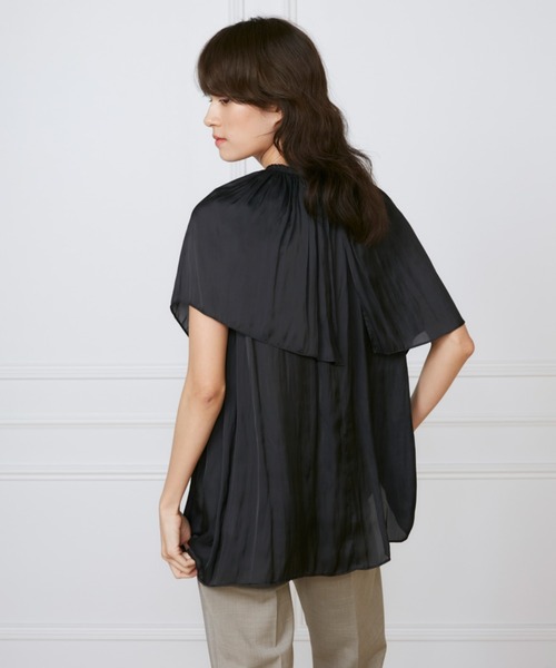 INED(イネド)の「サテンヴィンテージ ケープカラーブラウス《la veille by SUPERIOR CLOSET》(シャツ/ブラウス・レディース・ブラック/オフホワイト・9号)」の12枚目の写真