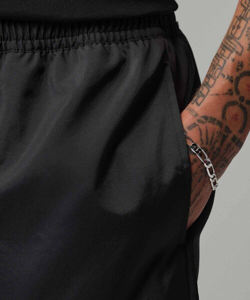 JORDAN BRAND（ジョーダンブランド）の「ジョーダン ブルックリン メンズ フェスティバル ショートパンツ / Jordan Brooklyn Men's Festival Shorts IF1963-010 Black（その他パンツ・メンズ・ブラック・2XL/XL/L/S/M）」の4枚目の写真