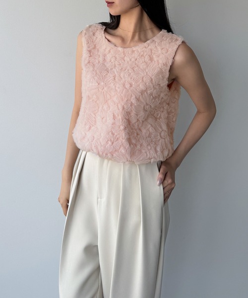 junoah(ジュノア)の「フラワーモチーフチュールノースリーブトップス(Tシャツ/カットソー・レディース・ブラック/ピンク/アイボリー・SMALL/MEDIUM/X-LARGE/LARGE)」の16枚目の写真
