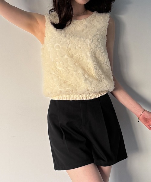 junoah（ジュノア）の「フラワーモチーフチュールノースリーブトップス（Tシャツ/カットソー・レディース・ブラック/ピンク/アイボリー・SMALL/MEDIUM/X-LARGE/LARGE）」の16枚目の写真