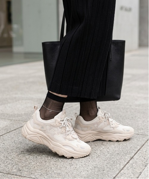 FILA（フィラ）の「TENACITY 99/20（スニーカー・レディース・ピンク・26.0cm/25.0cm/24.0cm/23.0cm/22.0cm）」の8枚目の写真