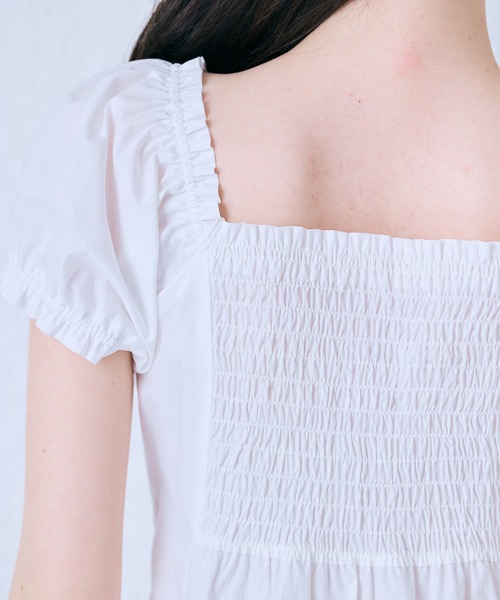Audie a Muses(オーディアミューズ)の「【モデル美香着用】コルセット風ピンタックブラウス(シャツ/ブラウス・レディース・ブラウン/オフホワイト/ブラック・36/38/42)」の22枚目の写真