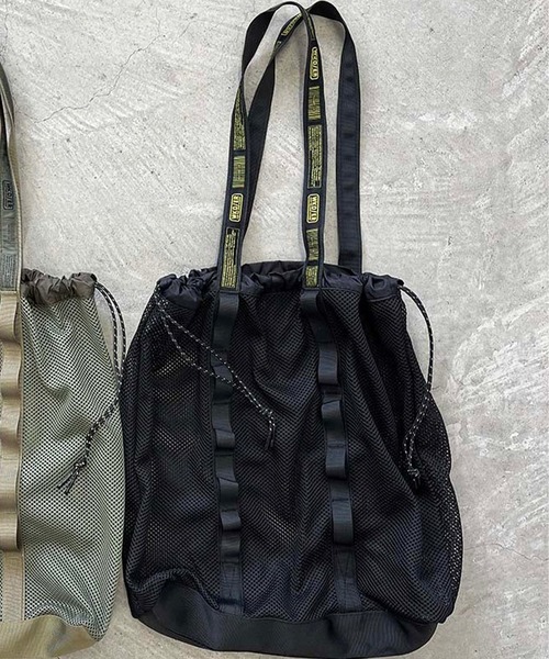 WEEKEND(ER)(ウィークエンダー)の「WEEKEND(ER)/ウィークエンダー トートバッグ 巾着 WKD MESH TOTE 7918304(トートバッグ・メンズ・ブラック・FREE)」の1枚目の写真