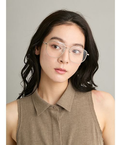 Mila Owen(ミラオーウェン)の「【EYE-CONIC SUMMER】ダブルブリッジダテメガネ(サングラス・レディース・シルバー/ゴールド・F)」の7枚目の写真