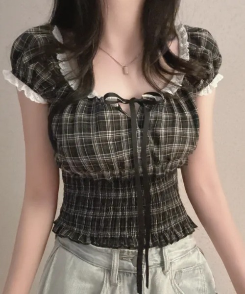 Teem Store(チームストア)の「チェック柄 シャーリングリボン パフスリーブトップス(シャツ/ブラウス・レディース・ブラック/ベージュ・M/S)」の7枚目の写真