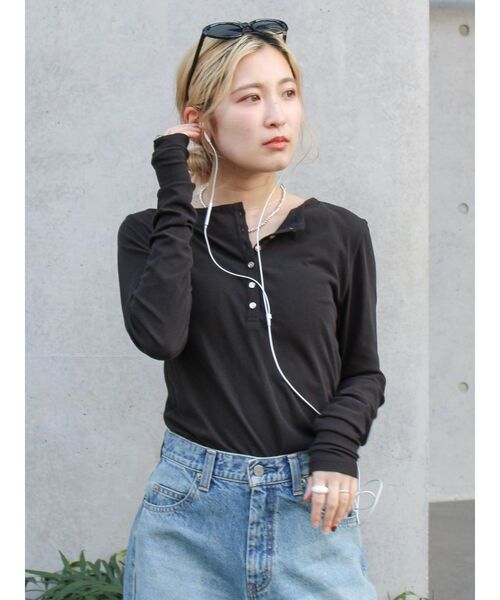 Ungrid(アングリッド)の「シアーヘンリーロンTee(Tシャツ/カットソー・レディース・ピンク/オフホワイト/ブラック/イエロー・FREE)」の10枚目の写真