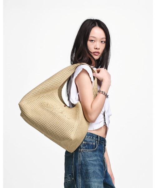 MARC JACOBS(マークジェイコブス)の「【NEW】THE CROCHET SACK BAG/ザ クロシェ サック バッグ(かごバッグ・レディース・ブラック系/シャンパン・ONE SIZE)」の11枚目の写真