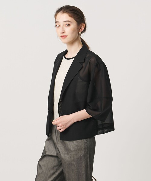 UNITED ARROWS(ユナイテッドアローズ)の「シアー ショート ジャケット ‐ウォッシャブル‐(テーラードジャケット・レディース・オフホワイト/ブラック/ダークグレー・FREE)」の3枚目の写真