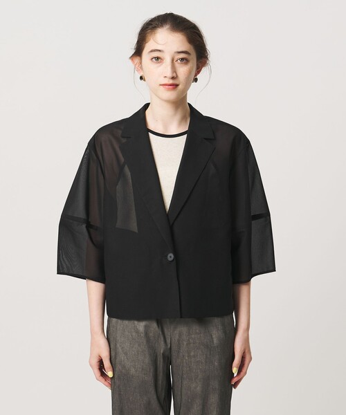 UNITED ARROWS(ユナイテッドアローズ)の「シアー ショート ジャケット ‐ウォッシャブル‐(テーラードジャケット・レディース・オフホワイト/ブラック/ダークグレー・FREE)」の11枚目の写真