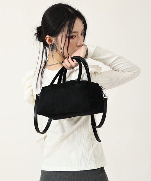 style code(スタイルコード)の「ZOZO限定【STYLE CODE/スタイルコード】2WAYスエード調ミニボストンバッグ(ショルダーバッグ・レディース・グレイッシュベージュ/キャメル/ブルーグレー/カーキ/ブラック・FREE)」の10枚目の写真