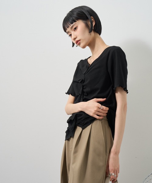 NOGLE（ノグル）の「【NOGLE/ノグル】フリルギャザー半袖トップス（その他トップス・レディース・グレー/アイボリー/ブルー/ブラック・FREE）」の7枚目の写真