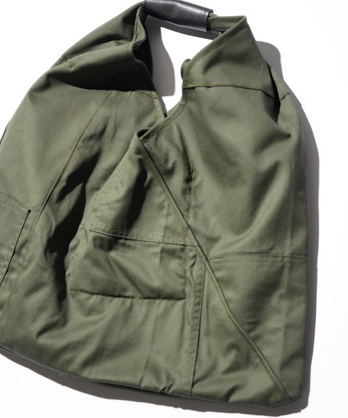 THRIFTY LOOK（スリフティールック）の「THRIFTY LOOK スリフティルック / BDU TRIANGLE TOTE LARGE（トートバッグ・メンズ・ブラック/オリーブ・FREE）」の7枚目の写真